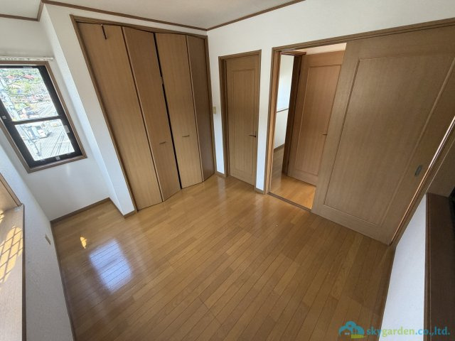 厚木市愛名　中古戸建の寝室