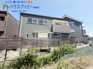 【外観】 | 岐阜市東川手築14年！再生住宅！お車並列2台可能！カーポート付き！日当たりの良いリビング！ | 岐阜市東川手築14年！再生住宅！お車並列2台可能！カーポート付き！日当たりの良いリビング！