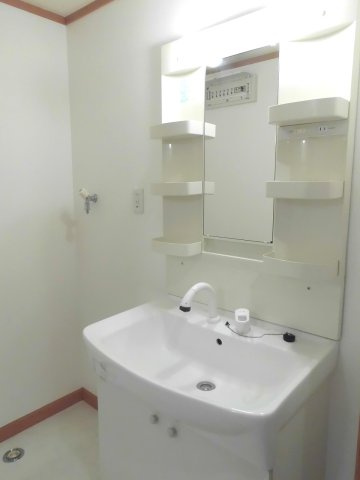 メゾンドエムの洗面所
