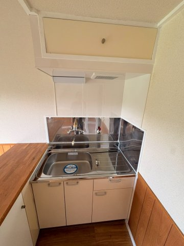 アドバンス上平地Iのキッチン