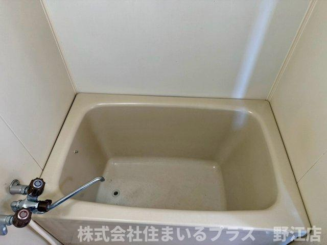 ベルメゾン高倉の浴室