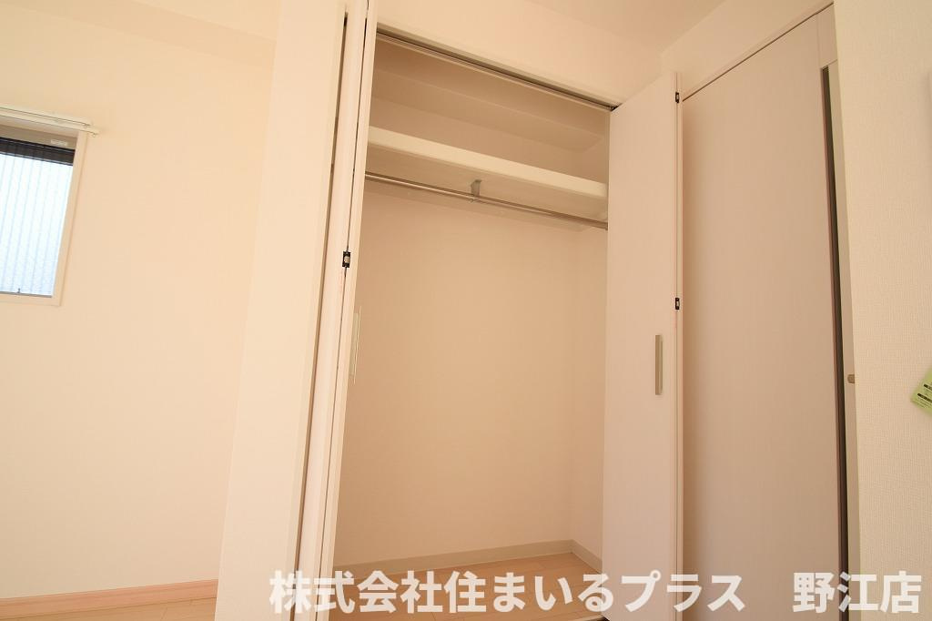 レークス大阪城イーストの収納
