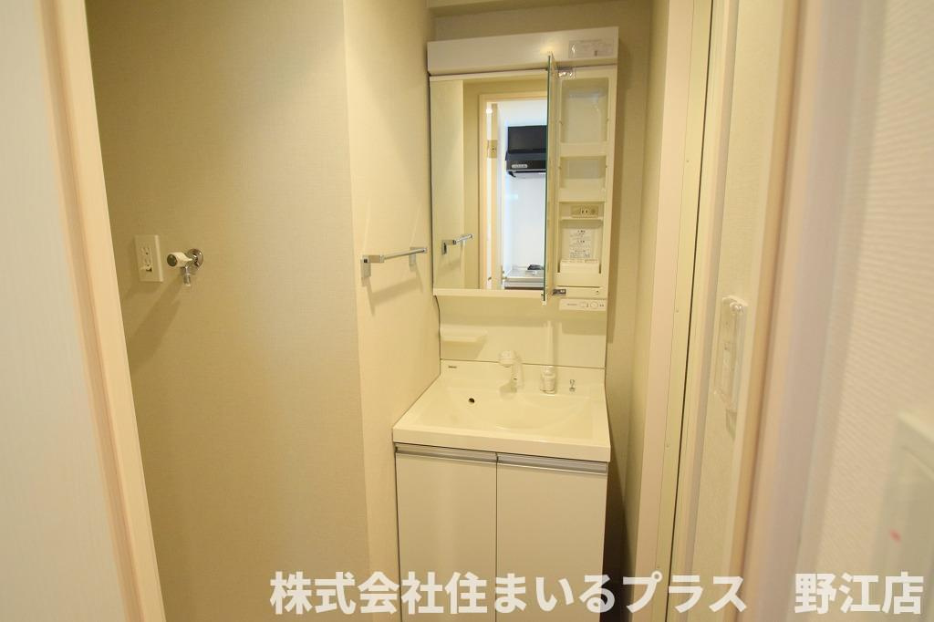 レークス大阪城イーストの洗面所