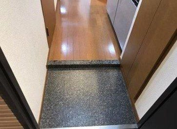 フェニックス新橋の玄関