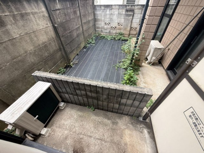 【庭】 | メゾンカテルネル