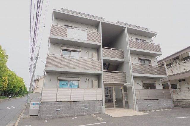 広島市安佐南区緑井１丁目の賃貸マンションの外観