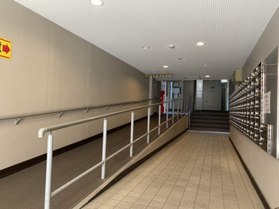 【エントランス】 | 岡町駅前レジデンス