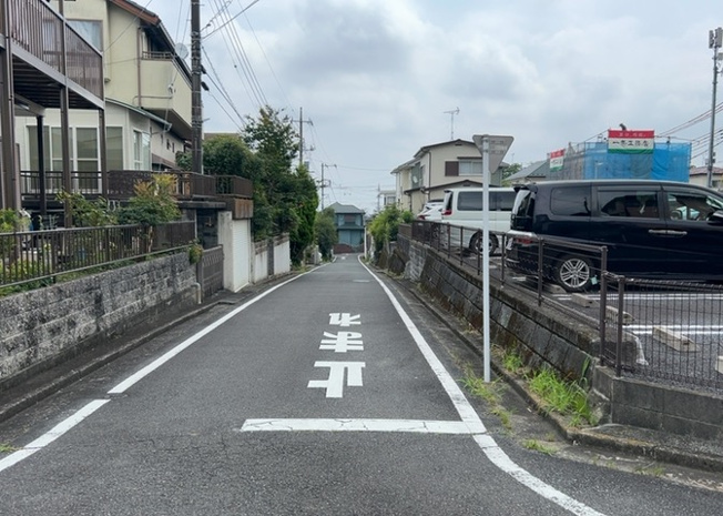 【前面道路含む現地写真】 | ハザードマップは自然災害による被害を予測し、その被害範囲を地図上で表したものです。近年特に災害が多くなっていますので、事前に調査すると安心できます。ハザードマップは国交省のホームページをご覧ください。