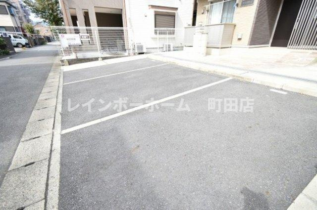 ファイン　ステージ※初期費用分割あと払いサービス利用可能物件の駐車場