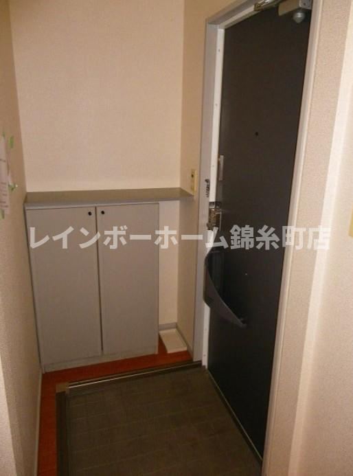 サンクレールNの玄関