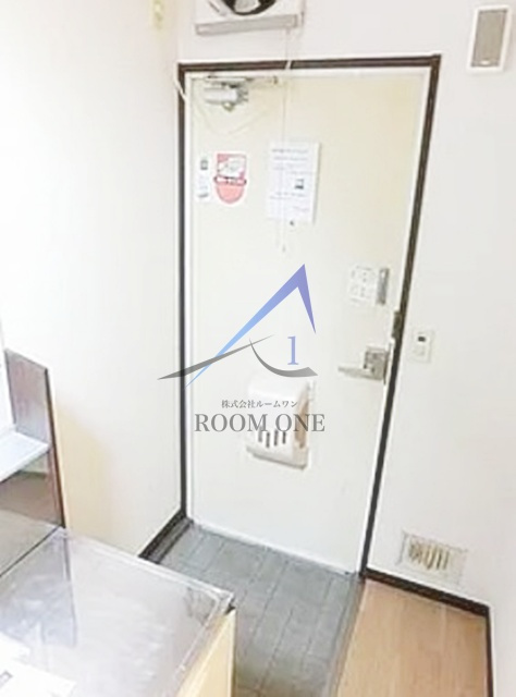 ウィスタリアの玄関|玄関です。