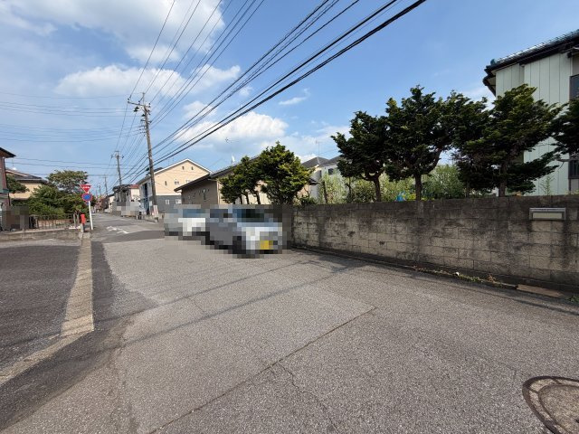 【前面道路含む現地写真】 | 野田市尾崎 2階リビング　3LDK