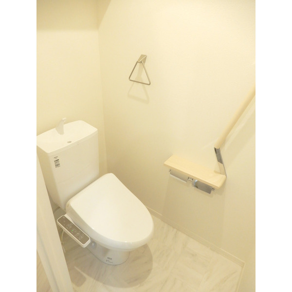 サブリナⅡのトイレ|コンパクトで使いやすいトイレです