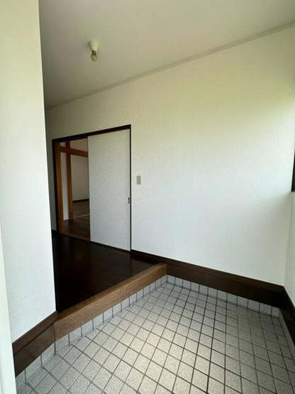 【玄関】