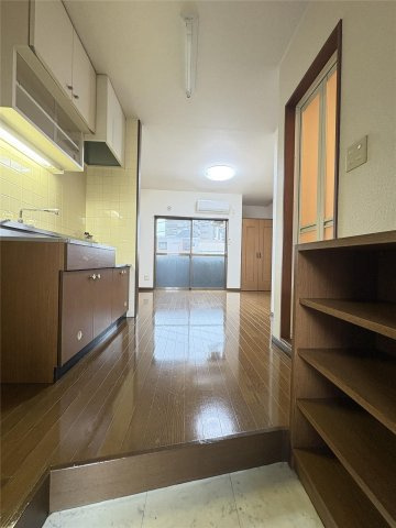 Ｇハイツの玄関