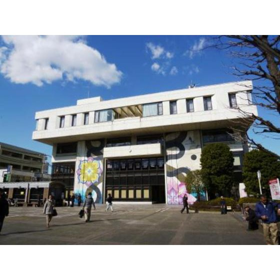 ヴィレッジ・イン・富士見丘の周辺|図書館「世田谷区立烏山図書館まで1781ｍ」