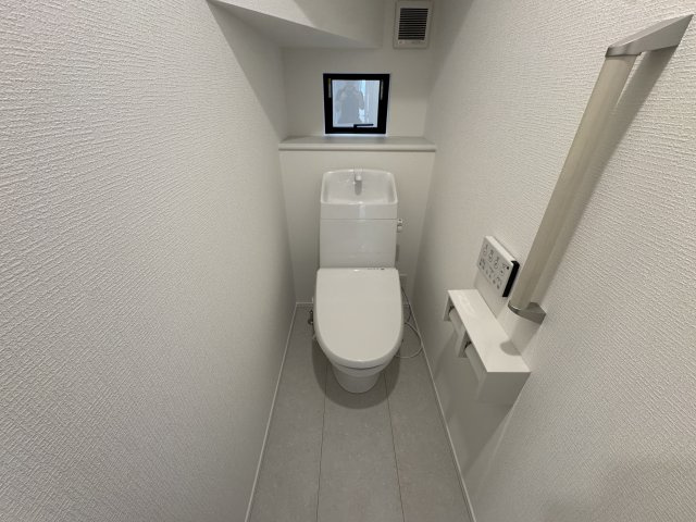 神戸市西区北山台２丁目新築戸建のトイレ
