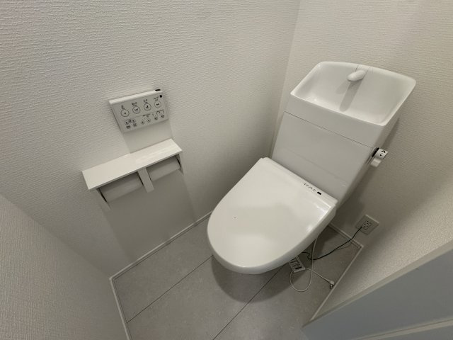 神戸市西区北山台２丁目新築戸建のトイレ