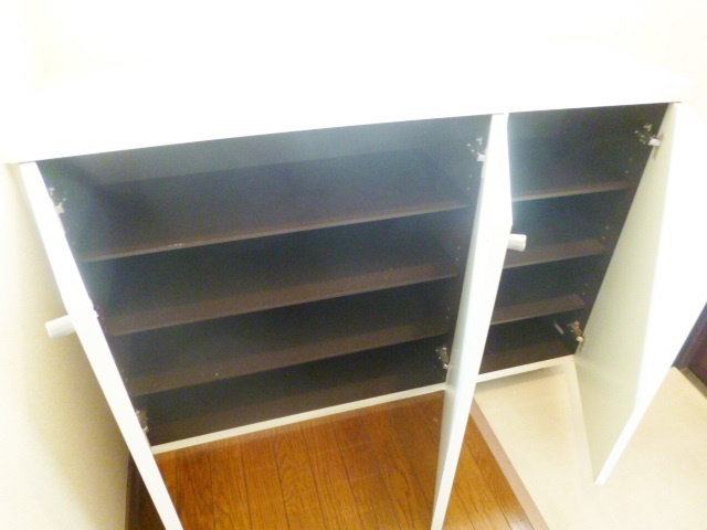 ＩＧマンションの玄関|靴の収納にも困りませんね☆