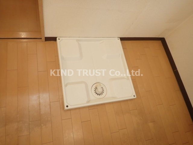ラナップスクエア南森町NEXTSTAGEの設備|室内洗濯機置き場です
