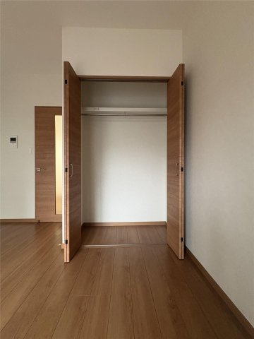 クロノス42新町Vの収納