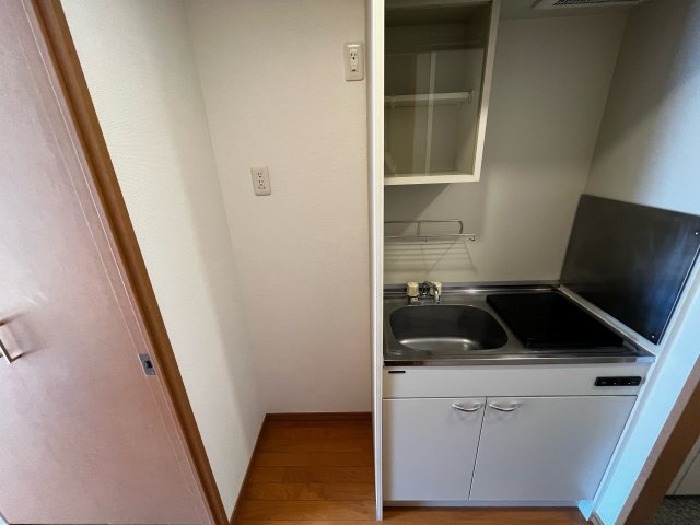 プレサーブ・Kのキッチン|同建物内、別のお部屋の参考写真になります