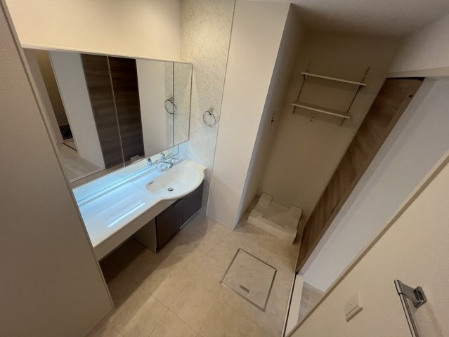D-Room南小路の洗面所