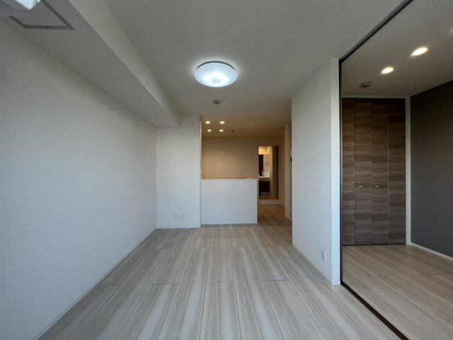 D-Room南小路の居間・リビング