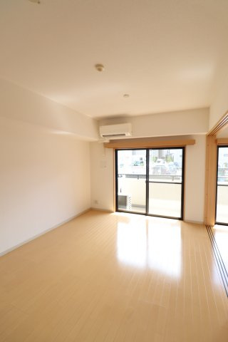 ブランネージュ多摩川の洋室