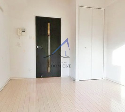 パークウェル早稲田弐番館の居間・リビング|洋室のお部屋です。