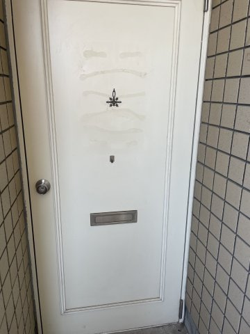 ピエールビルの玄関