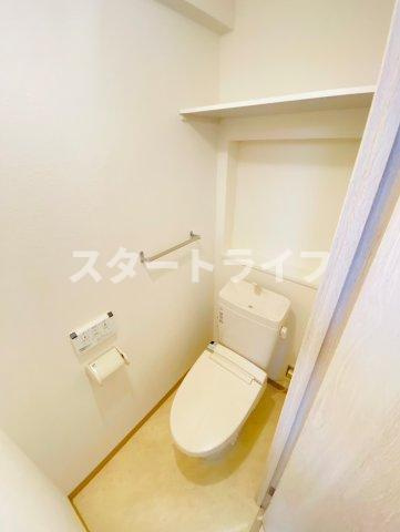 大阪市淀川区西中島３丁目の賃貸マンションのトイレ