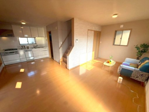 末広町　中古戸建　2398の居間・リビング