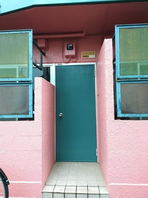 コーポ若林のエントランス