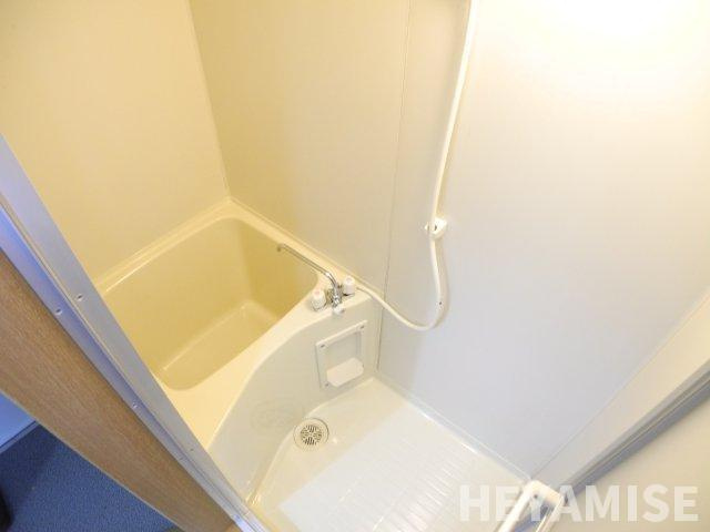 MODERN西山の浴室