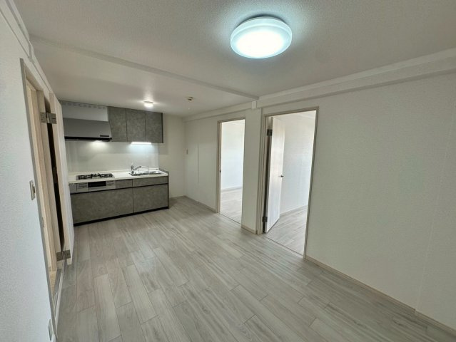 メゾン寝屋川