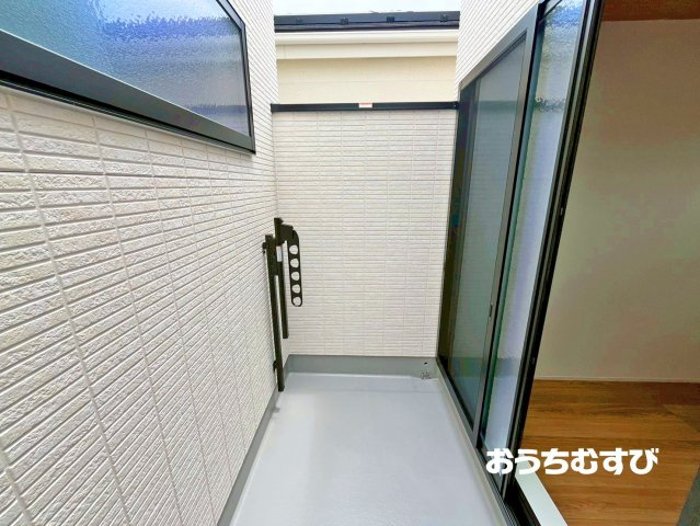 小牧市郷中2期(全7棟)のバルコニー