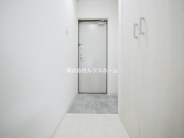 クリエオーレ庄屋Ⅱの玄関