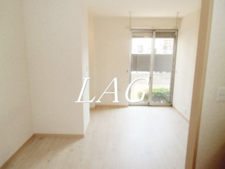 【居間・リビング】 | プレジール日進 | 洋室のお部屋です。