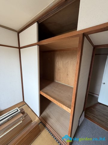 くずは台団地　1号棟の収納