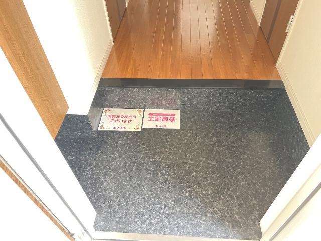 クラルテの玄関|玄関