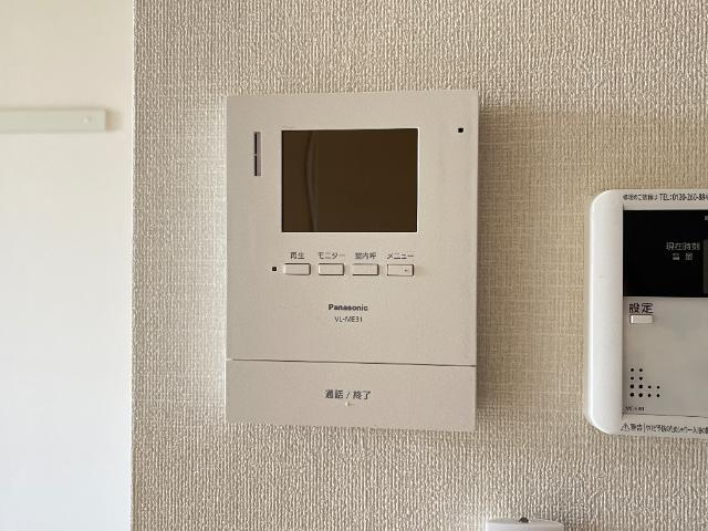 ティアラの内装|カメラ付インターホン