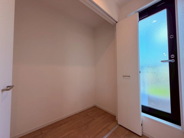 【収納】 | 練馬区東大泉６丁目　新築戸建て　２号棟 | 収納が多いこともこの住まいの特徴、空間を有効利用できますよ