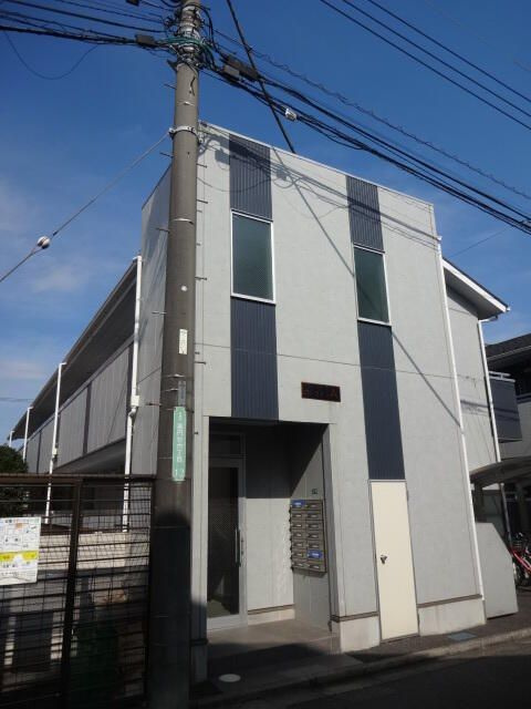ロングインＡの外観
