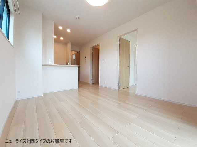 ドゥー・メゾン桜木の居間・リビング|使いやすい居間です