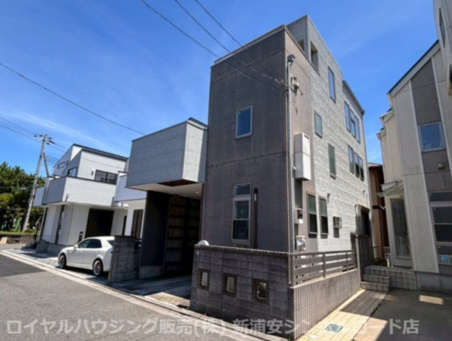今川３丁目土地建物の画像