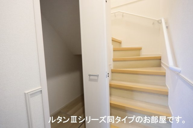 メゾン・ド・リュミエールⅢの収納|大きなスペースがあり、収納には困りません