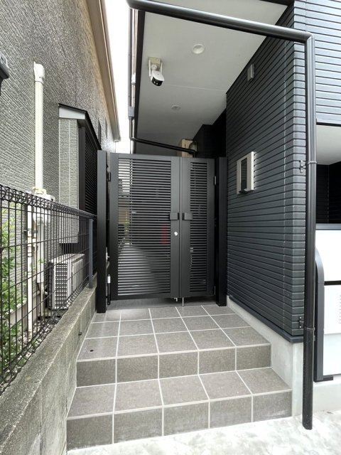 Ｈａｋｕｓｕｉ幕張のエントランス|毎日通るエントランスはこのようになっています