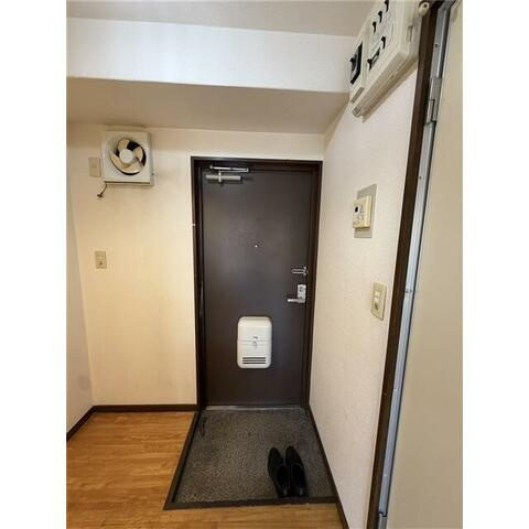【玄関】
