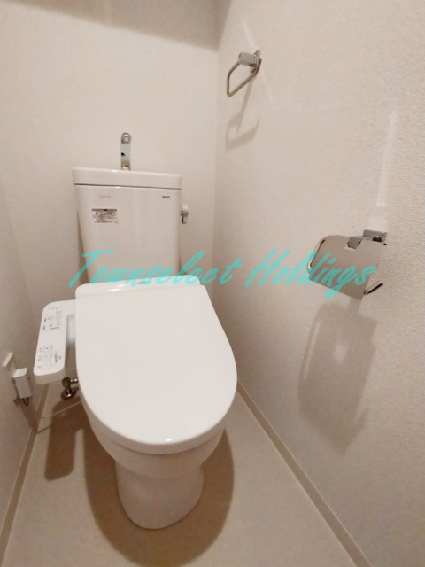 茅ヶ崎市東海岸北４丁目のアパートのトイレ|ウォシュレット付きトイレ